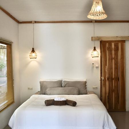 Ripbowl Guest House 塞隆贝拉纳克 外观 照片