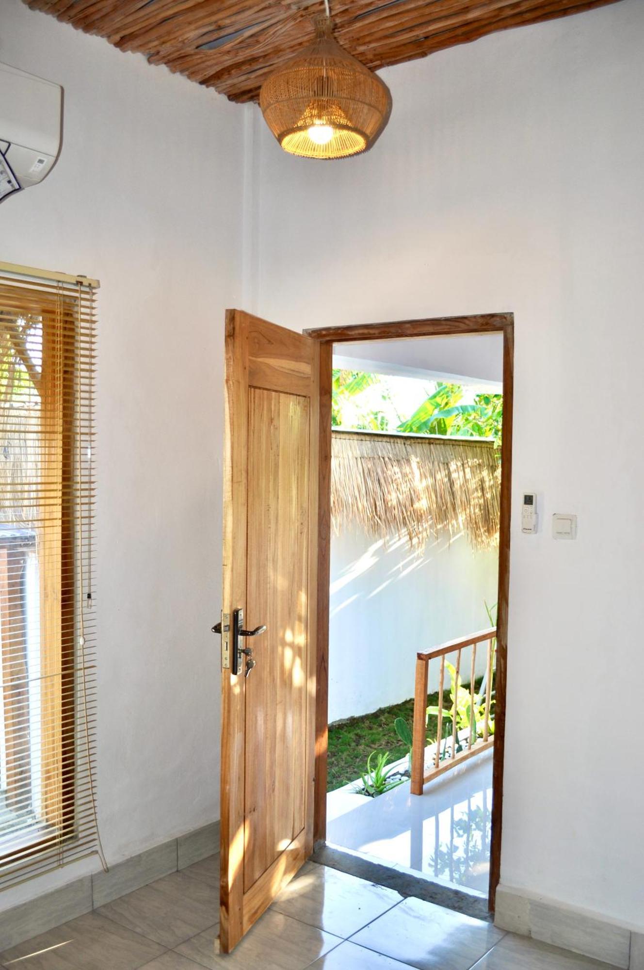 Ripbowl Guest House 塞隆贝拉纳克 外观 照片