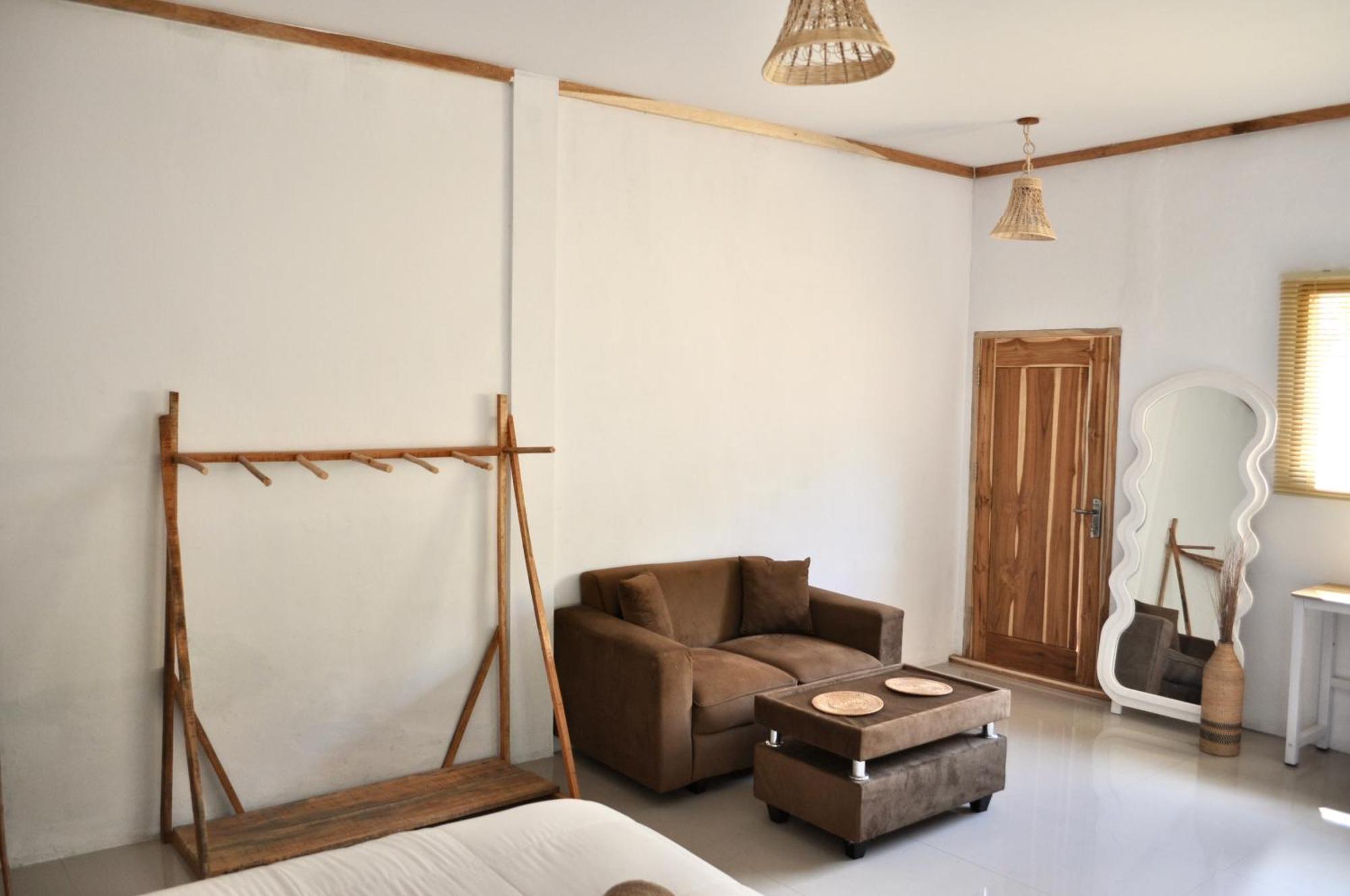 Ripbowl Guest House 塞隆贝拉纳克 外观 照片