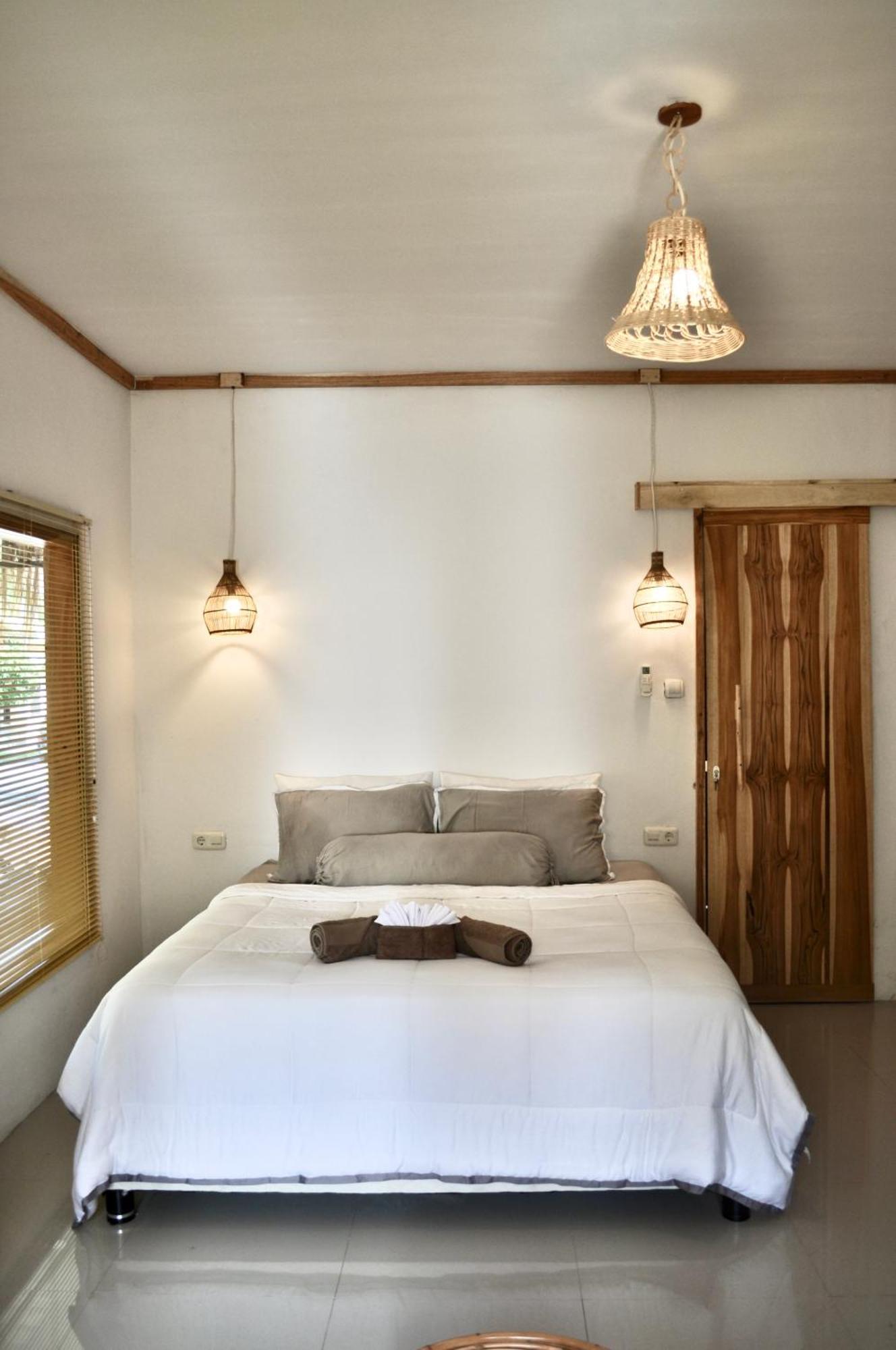 Ripbowl Guest House 塞隆贝拉纳克 外观 照片